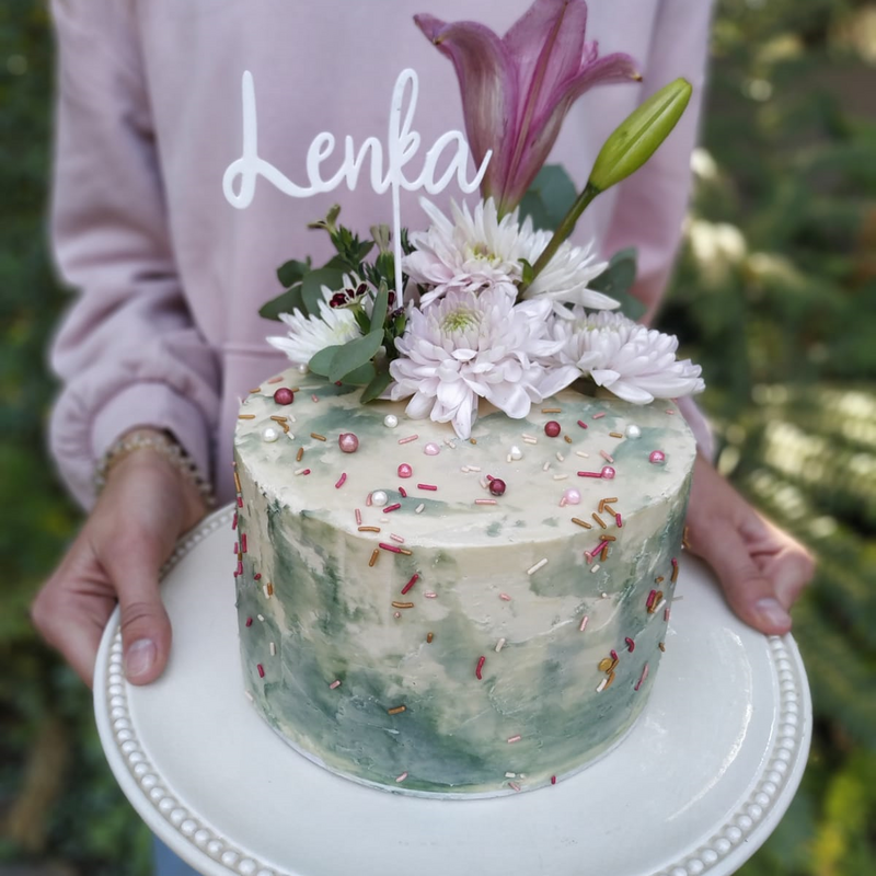 cake topper